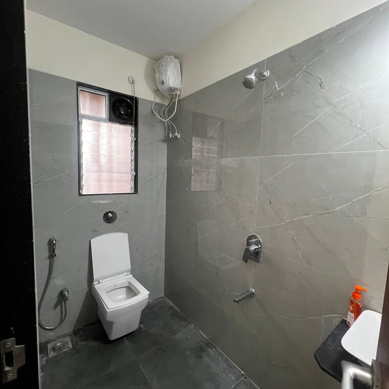 Bathroom, highway-view-chs-vikhroli-east 1 Bedroom 610 Sq.Ft. Apartment In Tagore Nagar Mumbai 9446224