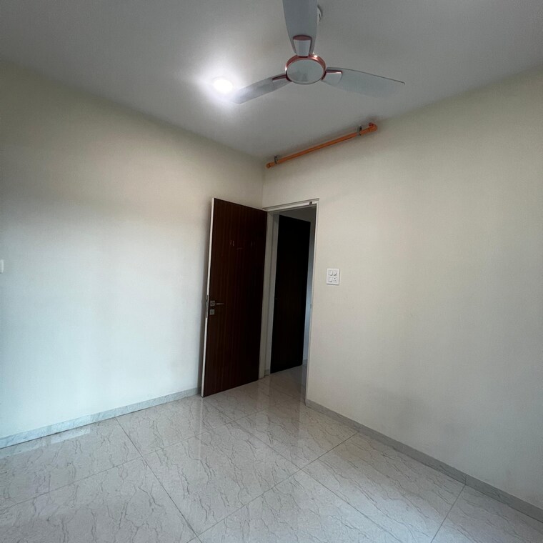 Room, highway-view-chs-vikhroli-east 1 Bedroom 610 Sq.Ft. Apartment In Tagore Nagar Mumbai 9446224