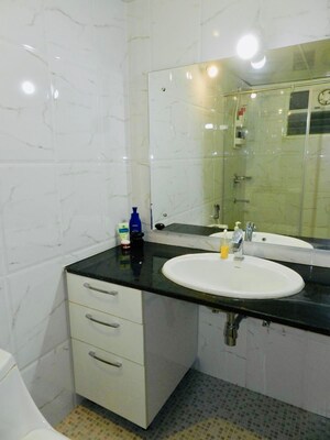 Bathroom in 2.5 BHK Apartment at Shriram Summitt, Electronic City Phase I – for Sale