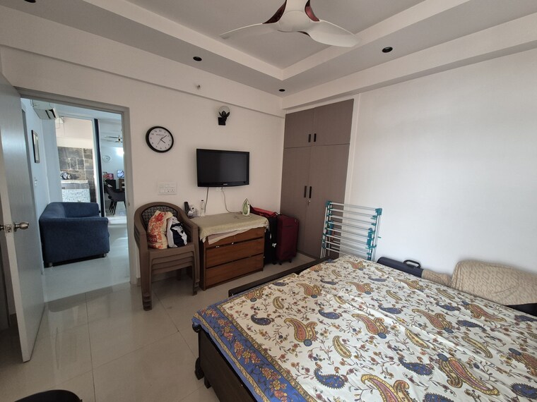 Bedroom, mcc-signature-heights 3 Bedroom 1500 Sq.Ft. Apartment In Raj Nagar Extension Ghaziabad 9446311