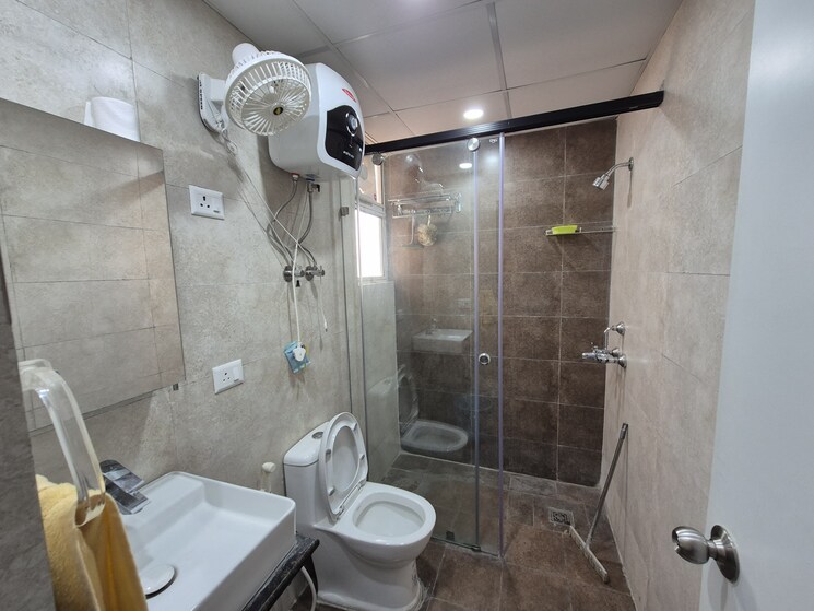 Bathroom, mcc-signature-heights 3 Bedroom 1500 Sq.Ft. Apartment In Raj Nagar Extension Ghaziabad 9446311