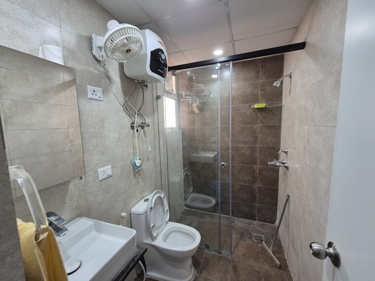 Bathroom, mcc-signature-heights 3 Bedroom 1500 Sq.Ft. Apartment In Raj Nagar Extension Ghaziabad 9446311