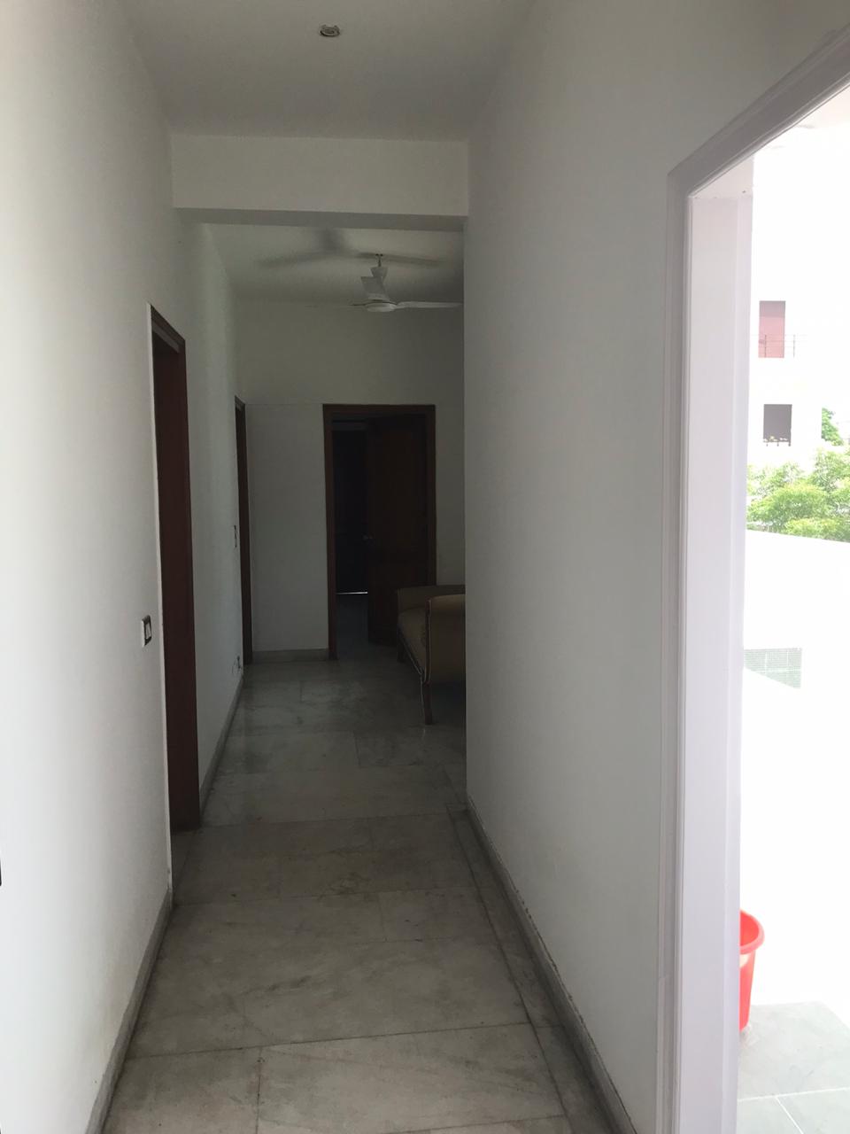 2 BHK 1800 Sq.Ft. Builder Floor in DLF City Phase IV