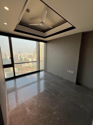 Room in 4 BHK Apartment at Lodha The Park Trump Tower, Worli – for Sale