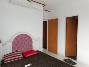 Master Bedroom in 2 BHK Apartment at Dynamix Avanya, Dahisar East – for Sale