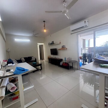 Team Area in 3 BHK Apartment at SD Shree Vighneshwar Heights, Sv Patel Nagar – for Rent