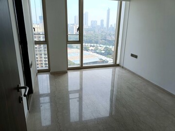 Room in 4 BHK Apartment at Lodha The Park, Worli – for Sale
