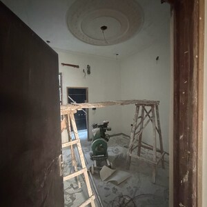 Bathroom in 4 BHK Villa at Modipuram – for Sale