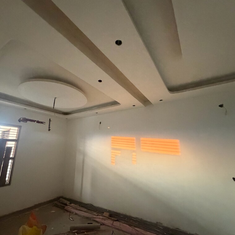 Room, modipuram 4 Bedroom 18000 Sq.Ft. Villa In Modipuram Meerut 9446618