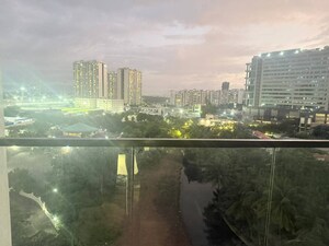 Swimming Pool in 2 BHK Apartment at Majestique Towers, Kharadi – for Rent