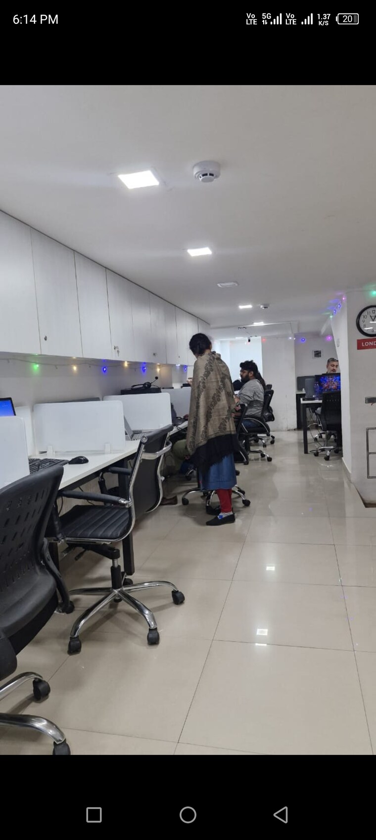Team Area, spaze-itech-park Commercial Office Space 2778 Sq.Ft. In Sector 49 Gurgaon 9446950