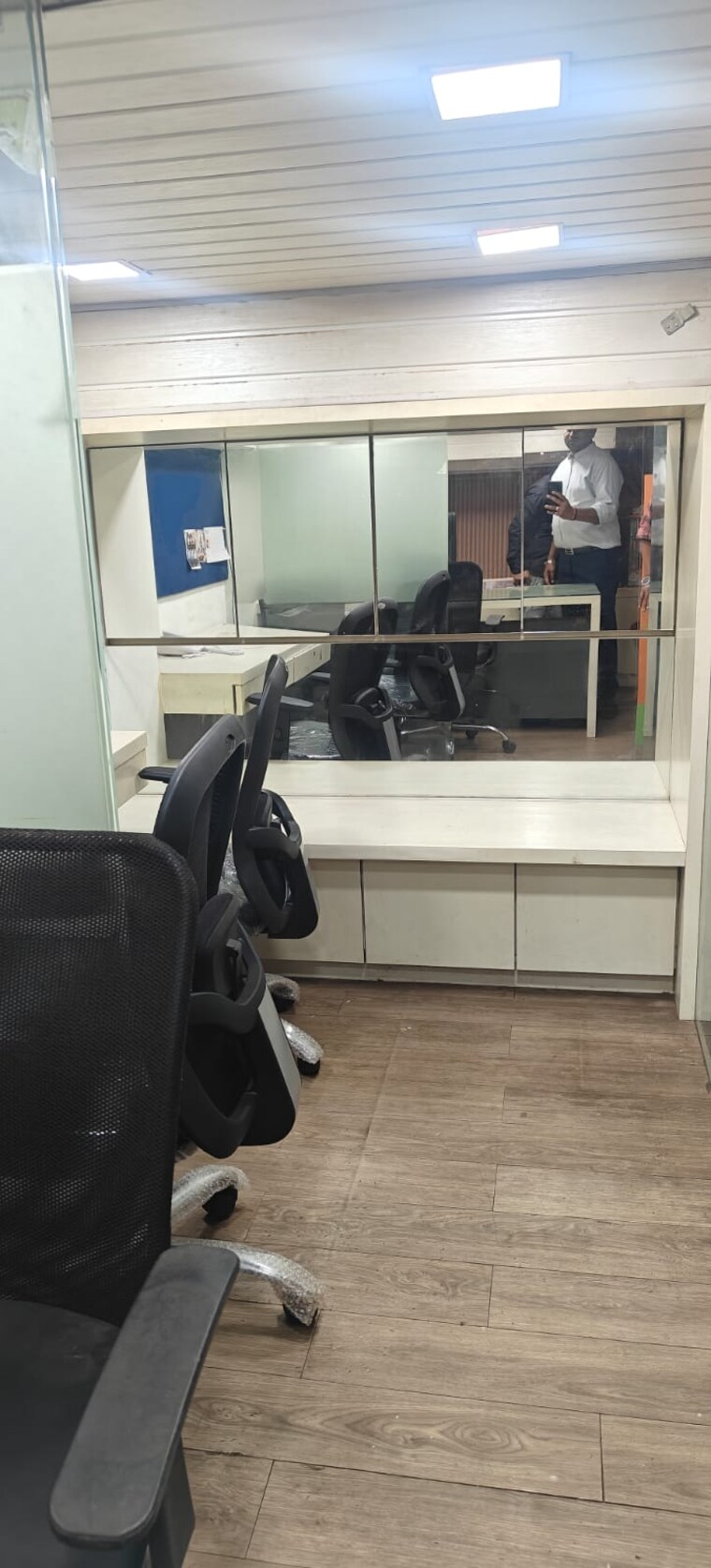 Kitchen, om-heera-panna-mall Commercial Office Space 150 Sq.Ft. In Andheri West Mumbai 9447079