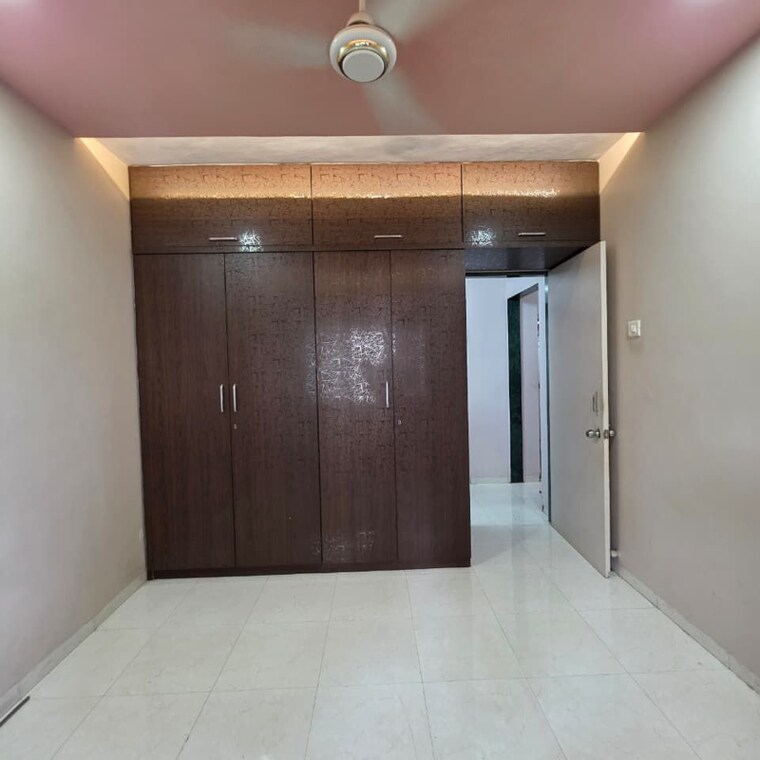 Room, yashraaj-park 1 Bedroom 433 Sq.Ft. Apartment In Kasarvadavali Thane 9447143