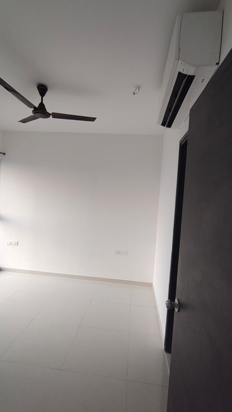 undefined, lodha-palava-florea-a-to-d 1 Bedroom 500 Sq.Ft. Apartment In Dombivli East Thane 9447176