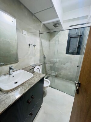 Bathroom in 2.5 BHK Apartment at M3M Heights, Sector 65 – for Sale
