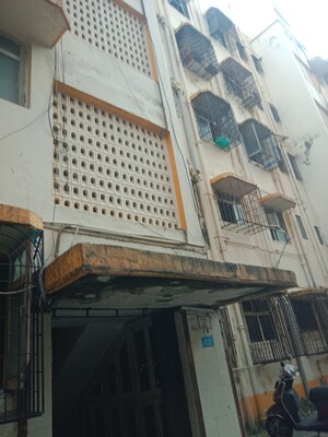 1 BHK Apartment For Sale in Green View Apartment Borivali West, Borivali West