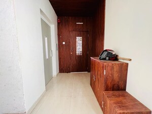 Furnished Amenities in 3 BHK Apartment at Gurukiran Apartment, Ghansoli – for Sale