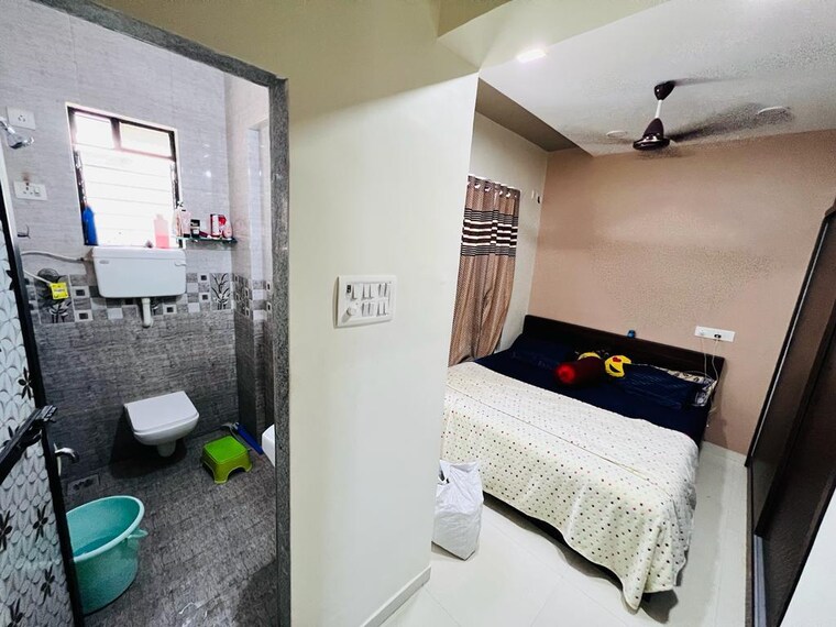 Master Bedroom, gurukiran-apartment 3 Bedroom 1750 Sq.Ft. Apartment In Ghansoli Navi Mumbai 9447372