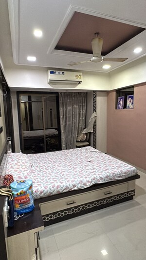 Bedroom in 2 BHK Apartment at Dahisar East – for Sale