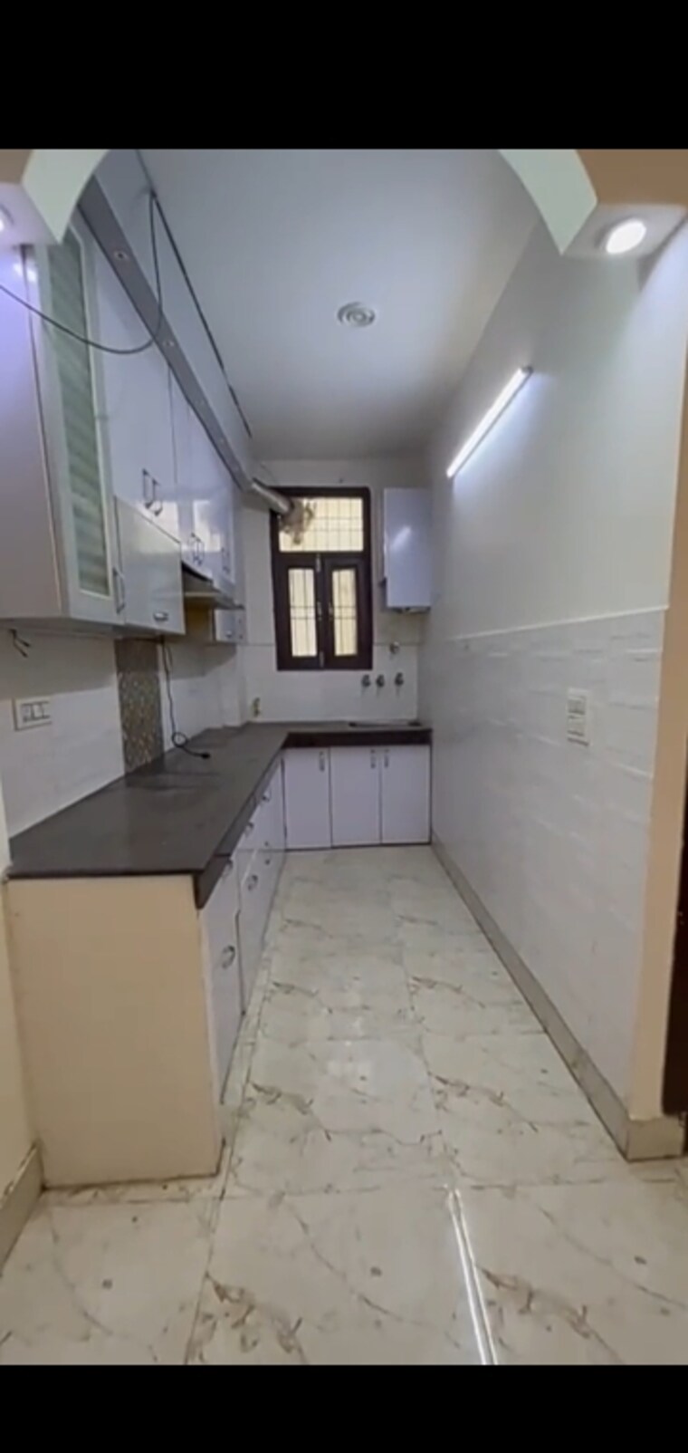 Kitchen, mahavir enclave 1 3 Bedroom 900 Sq.Ft. Builder Floor In Mahavir Enclave 1 Delhi 9447384