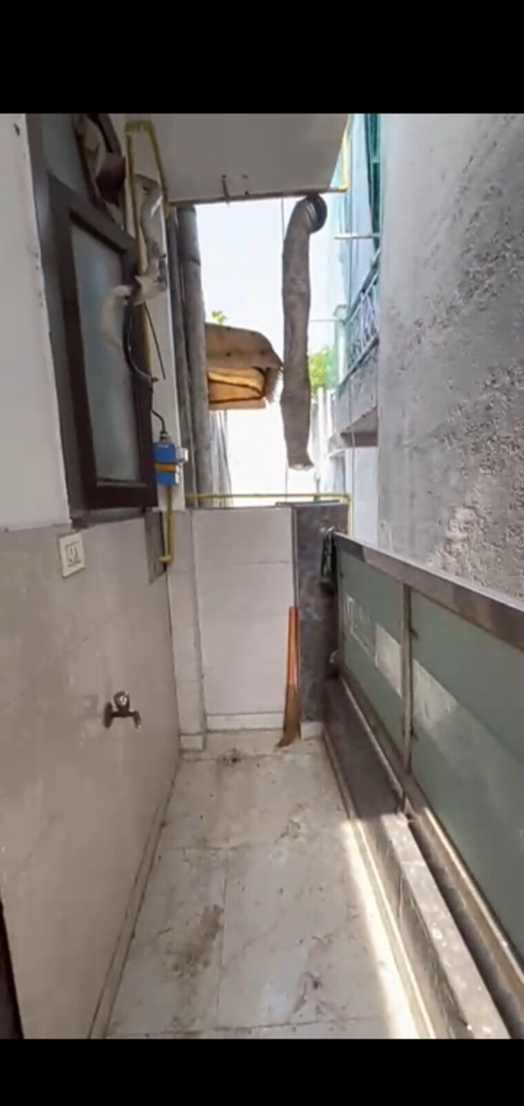 Kitchen, mahavir enclave 1 3 Bedroom 900 Sq.Ft. Builder Floor In Mahavir Enclave 1 Delhi 9447384