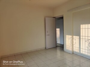 Bedroom in 2 BHK Apartment at Silver Crest Powai, Powai – for Rent