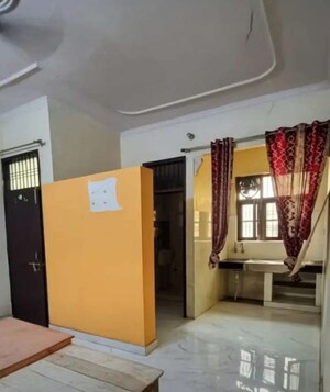 Bedroom in 1 BHK Builder Floor at Lalbagh – for Rent