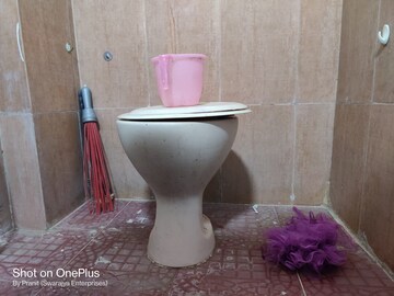 Attached Bathroom in 1 BHK Apartment at Shiv Om CHS, Chandivali – for Rent