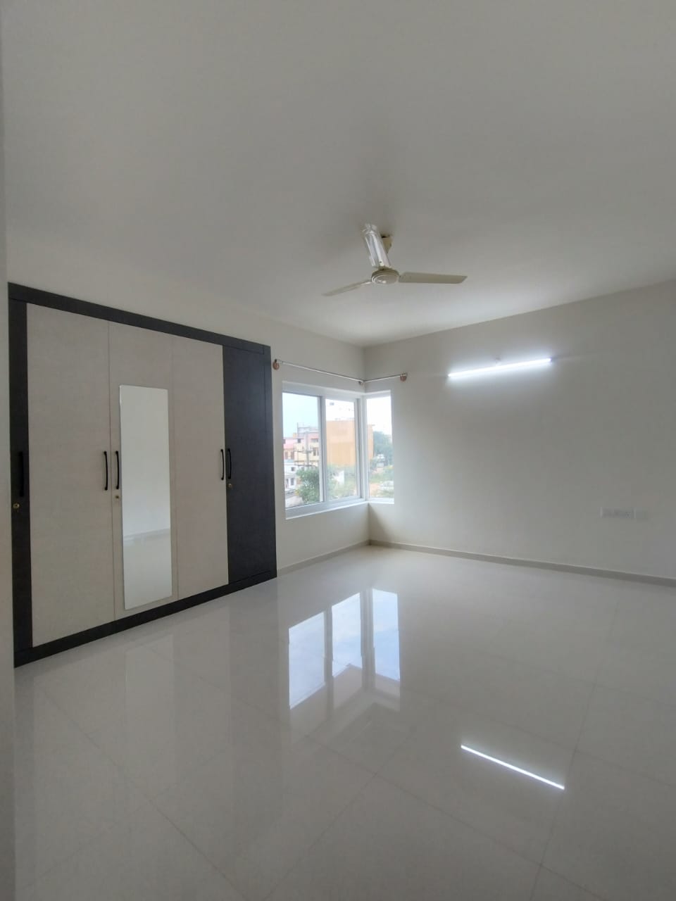 3 BHK Apartment For Sale in Goyal Orchid Platinum