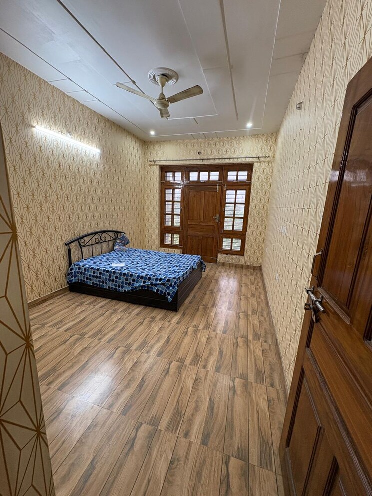 Bedroom, ansal-api-palm-floors 3 Bedroom 2086 Sq.Ft. Builder Floor In Sushant Golf City Lucknow 9447438