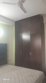 3 BHK + Pooja Room 1500 Sq.Ft. Builder Floor in Unitech South City II
