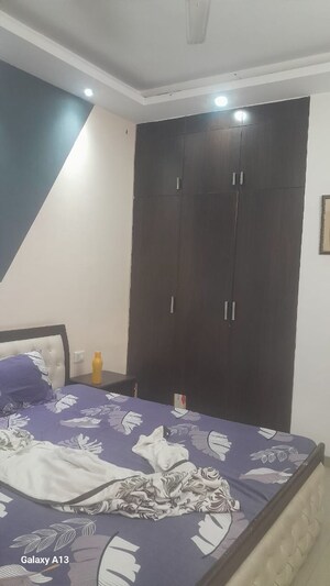 Furnished Amenities in 3 BHK Builder Floor at Unitech South City II, Sector 50 – for Rent