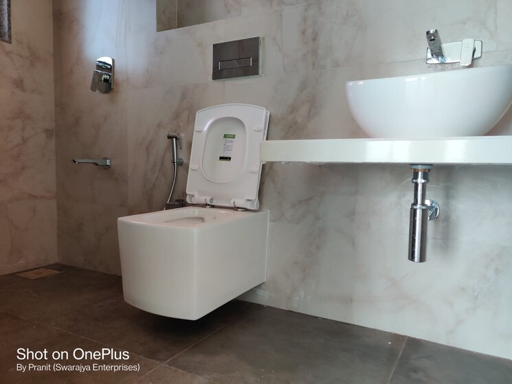 Bathroom, kanakia-silicon-valley 2 Bedroom 820 Sq.Ft. Apartment In Powai Mumbai 9447448