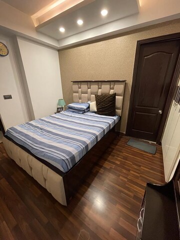 Bedroom in 3.5 BHK Apartment at Paras Seasons, Sector 168 – for Sale