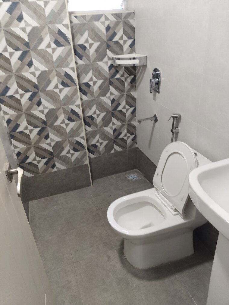Bathroom, vaikuntam-layout 1 Bedroom 550 Sq.Ft. Apartment In Aecs Layout Bangalore 9447458
