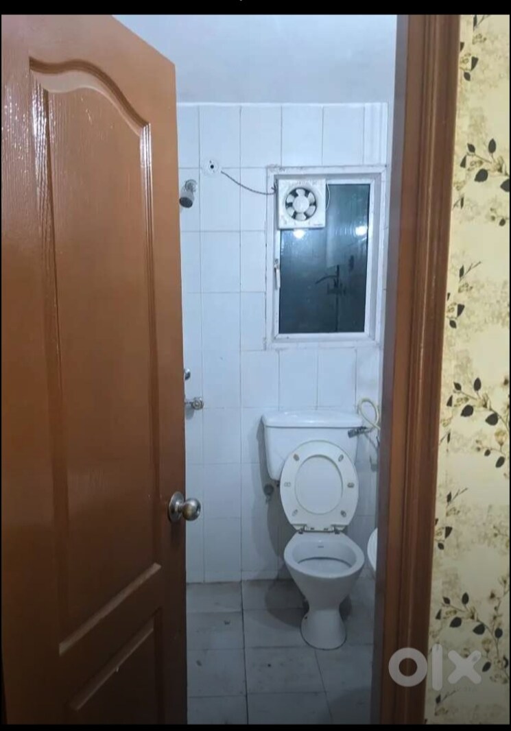 Bathroom, sushant golf city 3 Bedroom 1600 Sq.Ft. Independent House In Sushant Golf City Lucknow 9447460