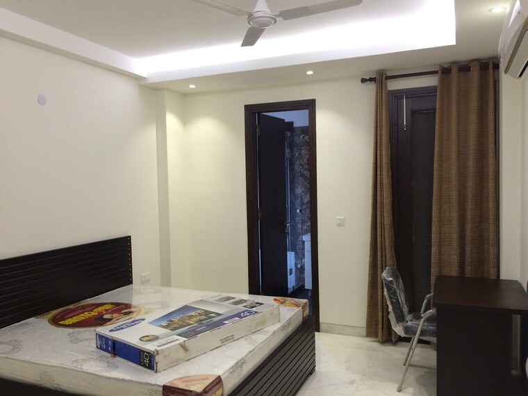 Bedroom, navjeevan vihar 3 Bedroom 2250 Sq.Ft. Apartment In Navjeevan Vihar Delhi 9447472