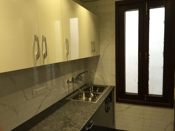 Kitchen, navjeevan vihar 3 Bedroom 2250 Sq.Ft. Apartment In Navjeevan Vihar Delhi 9447472