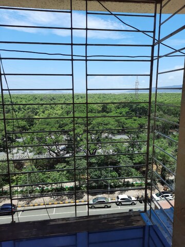 Balcony in 5 BHK Apartment at Palm Paradise, Sanpada – for Sale