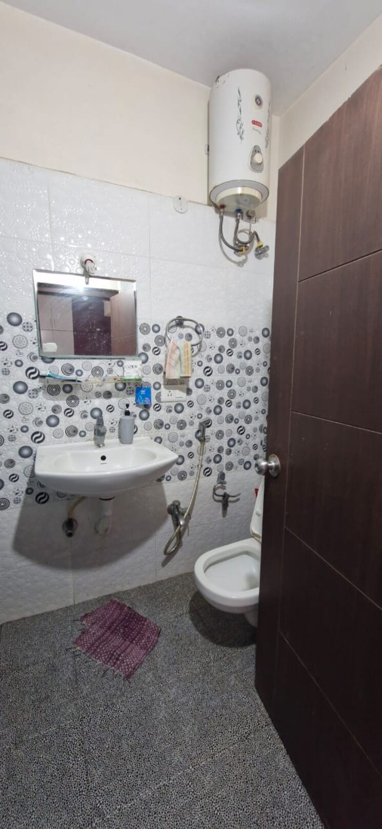 Bathroom, kondapur 3 Bedroom 1800 Sq.Ft. Builder Floor In Kondapur Hyderabad 9447521