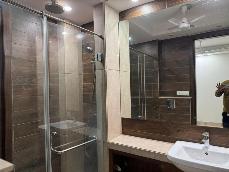 Other, nehru enclave 3 Bedroom 1800 Sq.Ft. Apartment In Nehru Enclave Delhi 9447508