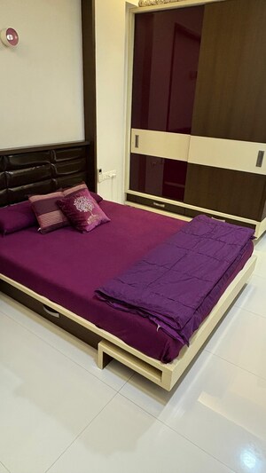 Bedroom in 3 BHK Apartment at Ambli Road – for Rent