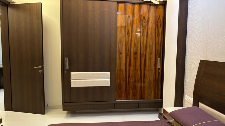 Room, ambli road 3 Bedroom 2700 Sq.Ft. Apartment In Ambli Road Ahmedabad 9447530