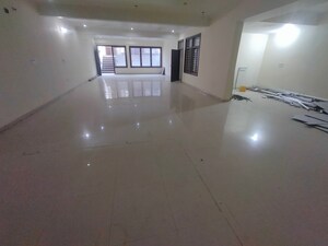 Room in  Office Space at Chinhat – for Rent