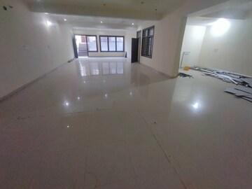Room in  Office Space at Chinhat – for Rent