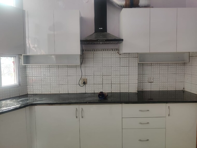 Kitchen, new friends colony 3 Bedroom 1800 Sq.Ft. Builder Floor In New Friends Colony Delhi 9447551