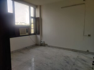 Room in 3 BHK Builder Floor at New Friends Colony – for Rent