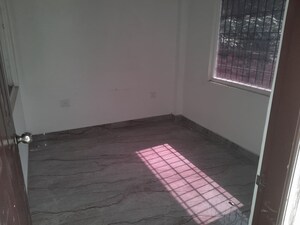 Room in  Office Space at Gomti Nagar – for Rent