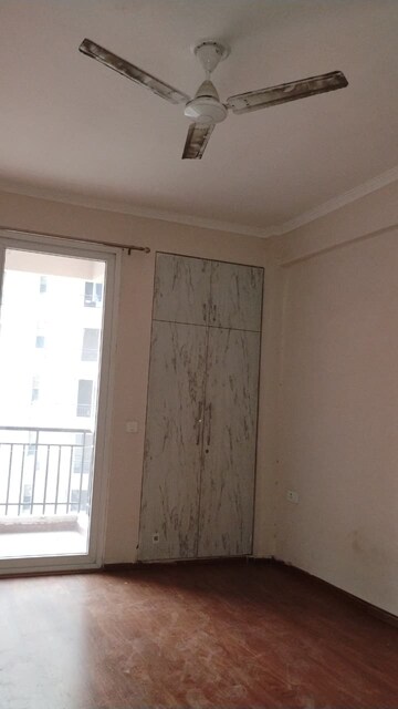 Building Lobby in 2 BHK Apartment at Gaur City 2 - 14th Avenue, Sector 16c Greater Noida – for Sale