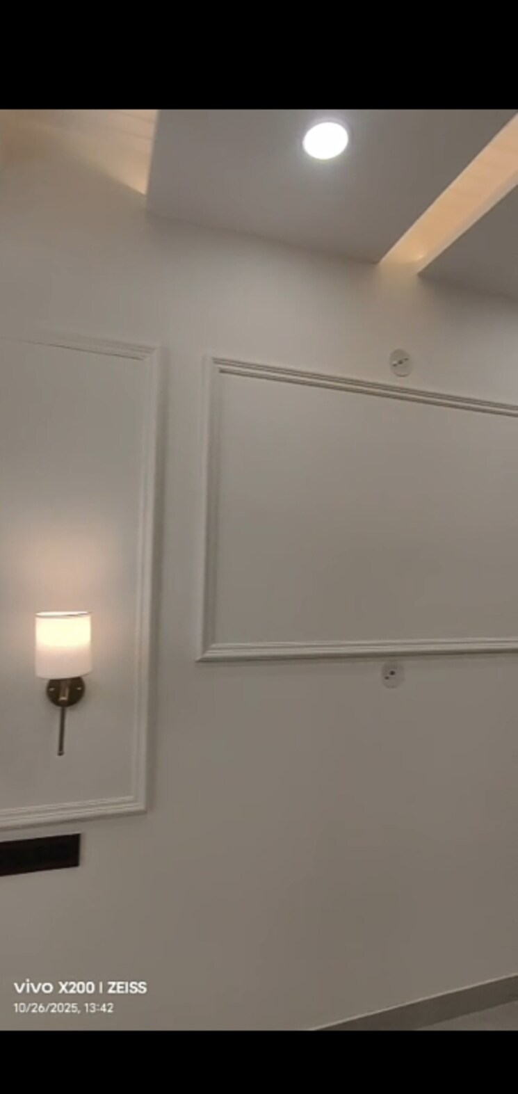 Room, mahavir enclave 3 Bedroom 960 Sq.Ft. Builder Floor In Mahavir Enclave Delhi 9447577